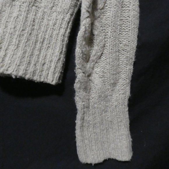JACOB ANNEXE | small | Cable Knit Turtleneck Sweater | NWOT - Picture 15 of 16